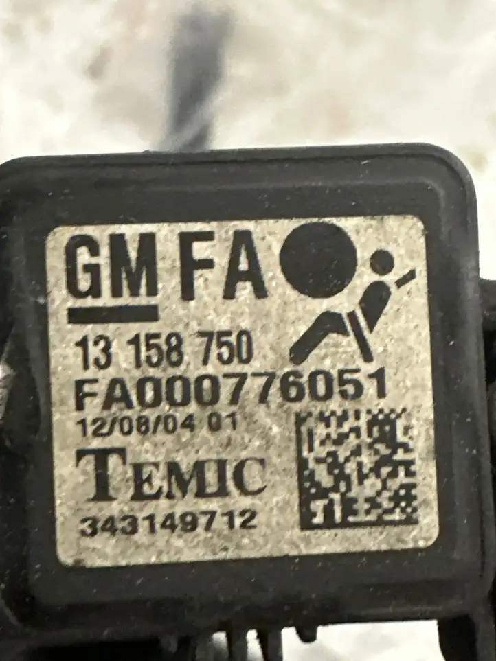 Opel Astra H (2004 - 2009) 13158750 Датчик удара SRS — фото 2