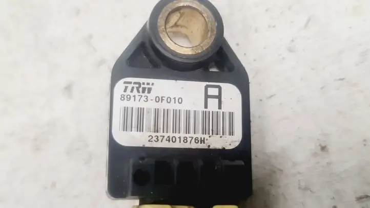 Toyota Corolla Verso AR10 (2004 - 2009) 891730F010 Датчик удара SRS — фото 3