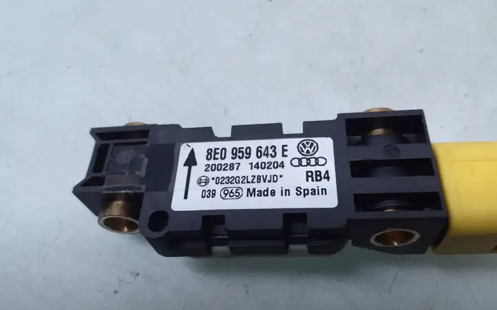 Audi A4 S4 B6 8E 8H (2000 - 2006) 8E0959643E Датчик удара SRS — фото 3