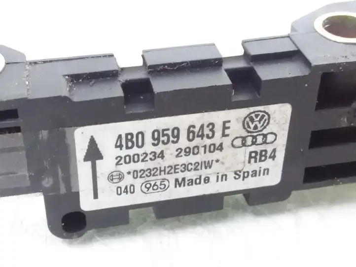Volkswagen Touareg I (2002 - 2010) 4B0959643E Датчик удара SRS — фото 3
