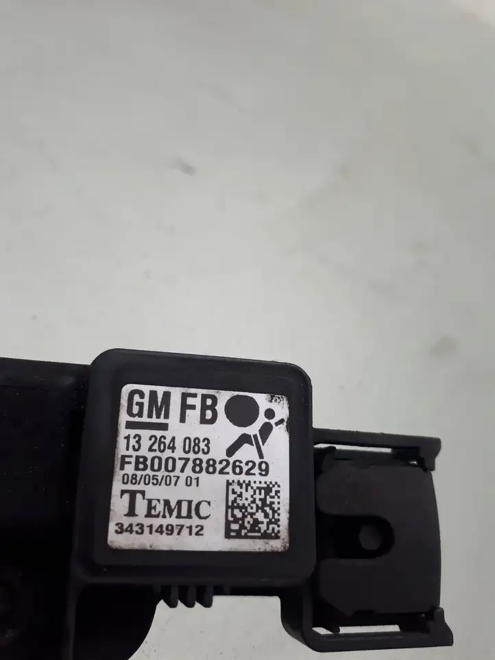 Opel Zafira B (2006 - 2008) 13264083 Датчик удара SRS — фото 3