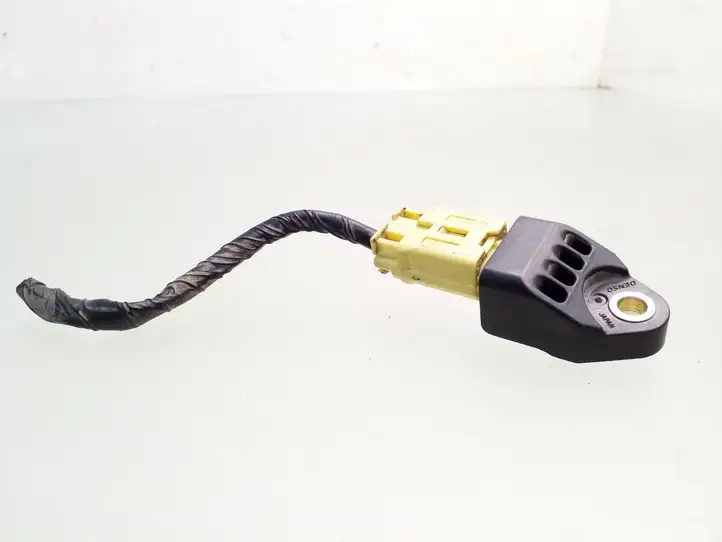 Subaru Forester SH (2008 - 2013)  98235SC000 Датчик удара надувных подушек