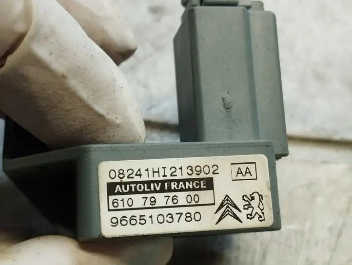 Citroen C4 I Picasso (2006 - 2013) 9665103780 Датчик удара SRS — фото 2