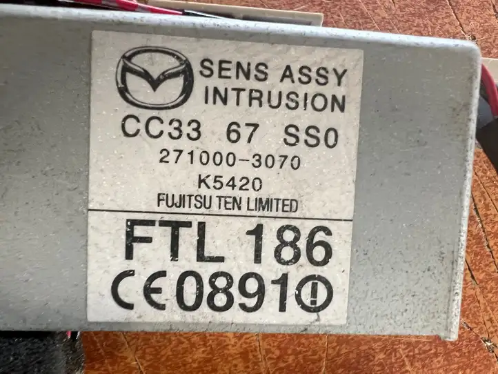 Mazda 5 (2005 - 2010) CC3367SS0 Датчик удара SRS — фото 3