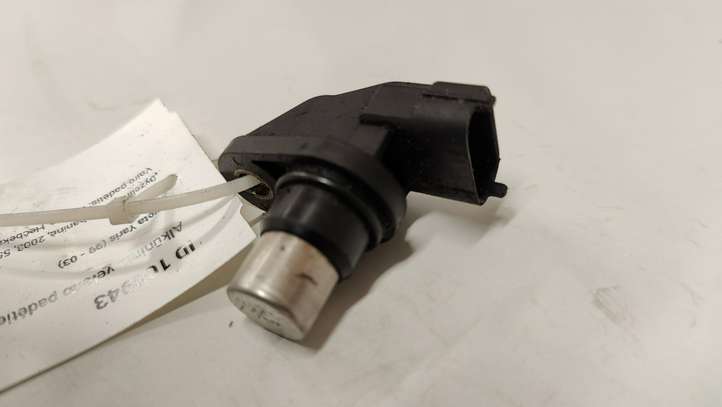 Toyota Yaris (1999 - 2003)  0281002406 Датчик положения коленчатого вала