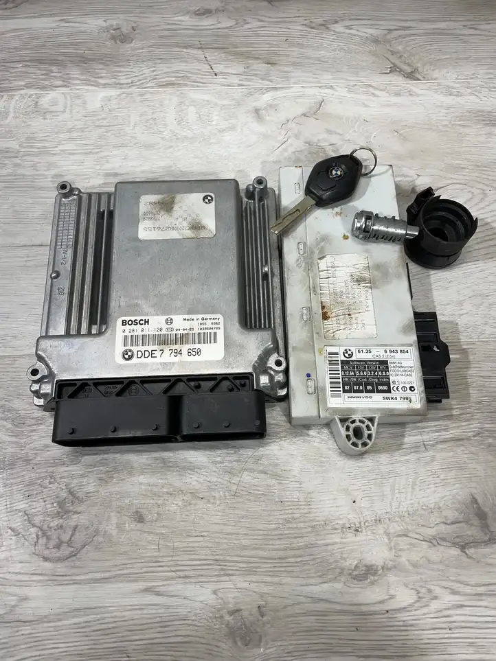 BMW 5 E60 E61 (2004 - 2010) 7794650 Комплект системы зажигания — фото 1
