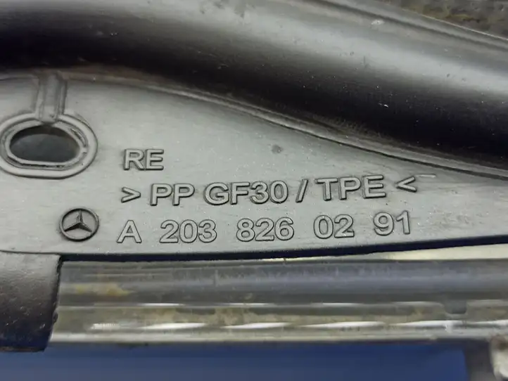 Mercedes-Benz C W203 (2000 - 2007) A2038200861 Передняя фара — фото 9