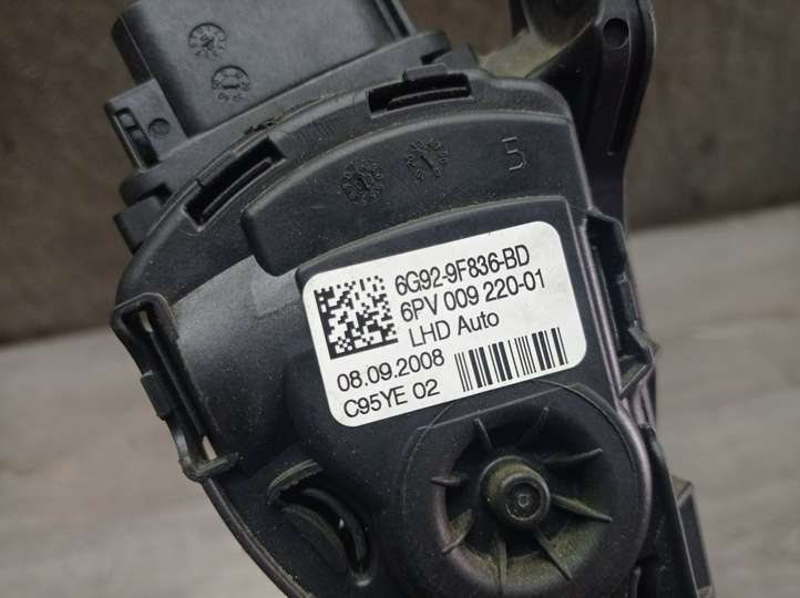 Volvo V70 (2007 - 2013)  6PV00922001 Педаль акселератора