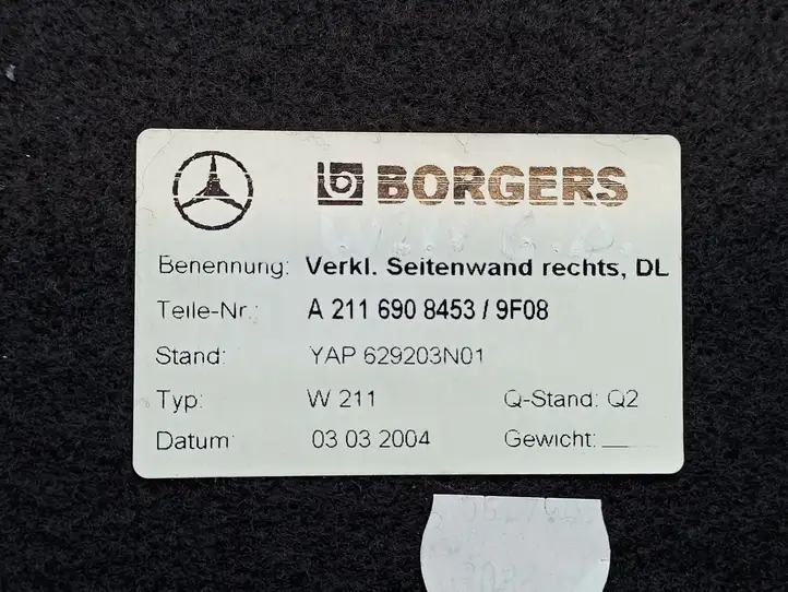Mercedes-Benz E W211 (2002 - 2009) A2116908453 Боковая обшивка багажника — фото 9
