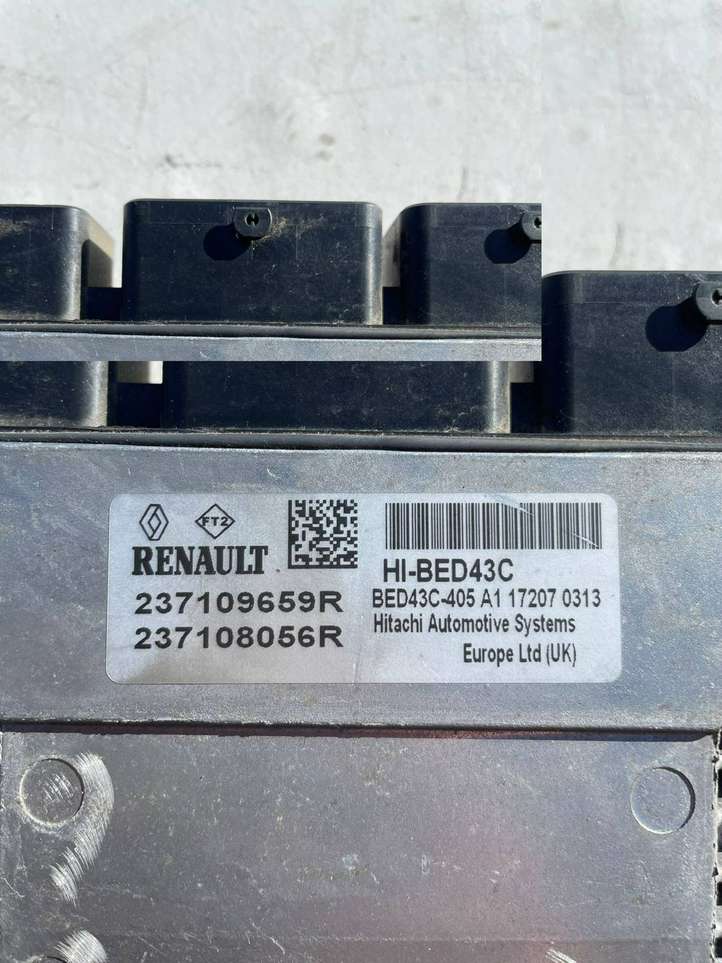 Renault Kadjar (2015 - 2018)  237109659R Блок управления двигателя