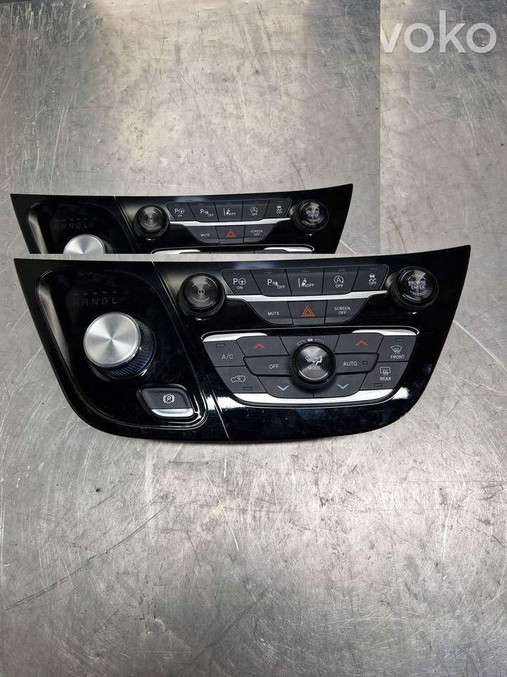 Chrysler Pacifica (2016 - )  P6EV491X8AB Блок управления кондиционера воздуха / климата/ печки (в салоне)