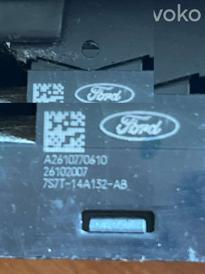 Ford Mondeo Mk III (2000 - 2007)  A2610770610 Кнопка стеклоподъемников