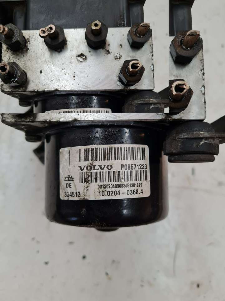 Volvo XC70 (2000 - 2004)  8671224 Блок ABS