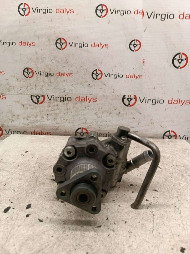 Audi A4 (2007 - 2011)  8K0145156G Насос усилителя руля (гур)