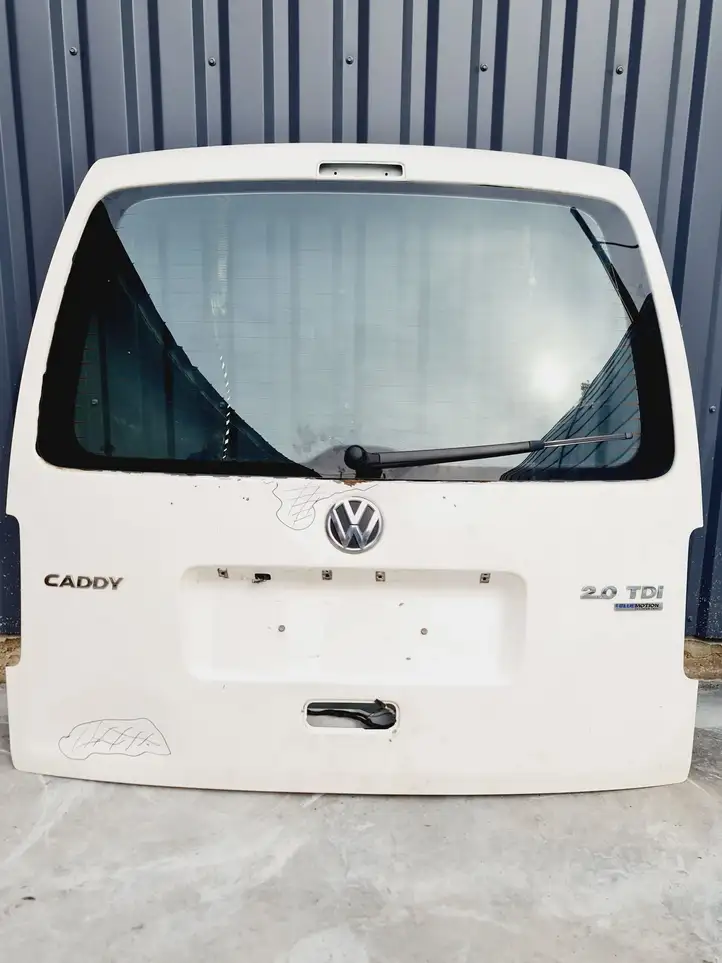 Volkswagen Caddy (2010 - 2015) Крышка багажника — фото 1