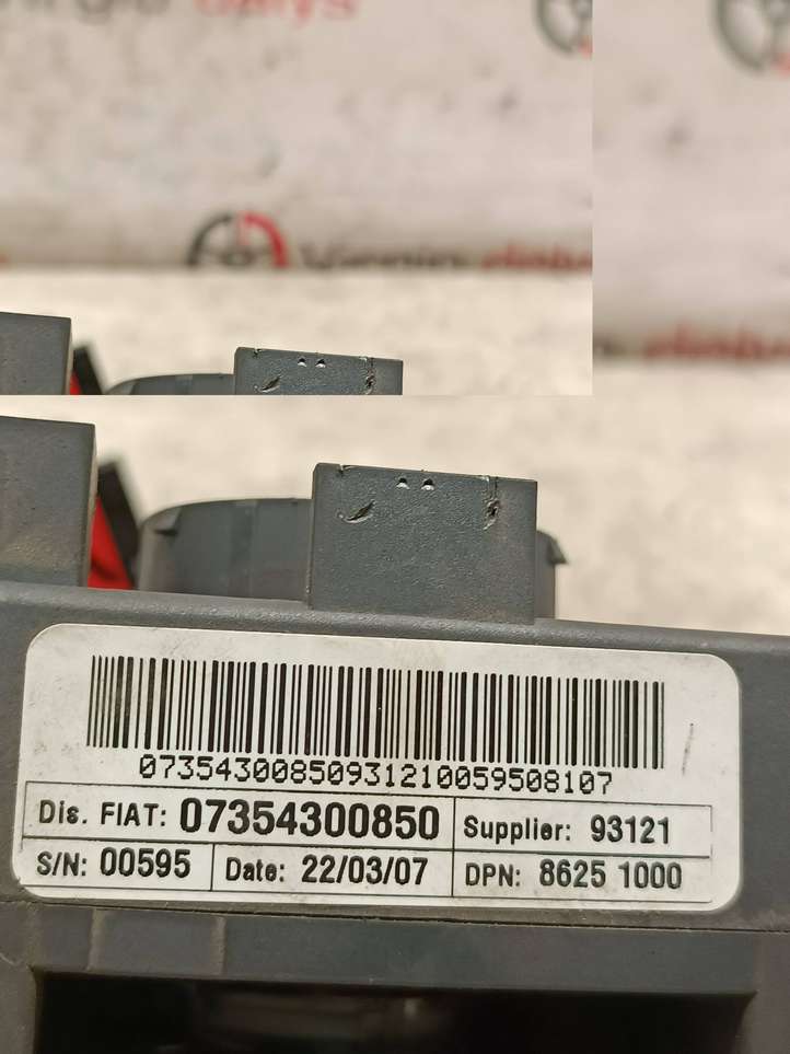 Citroen Jumper (2007 - 2013)  07354300850 Комплект ручек