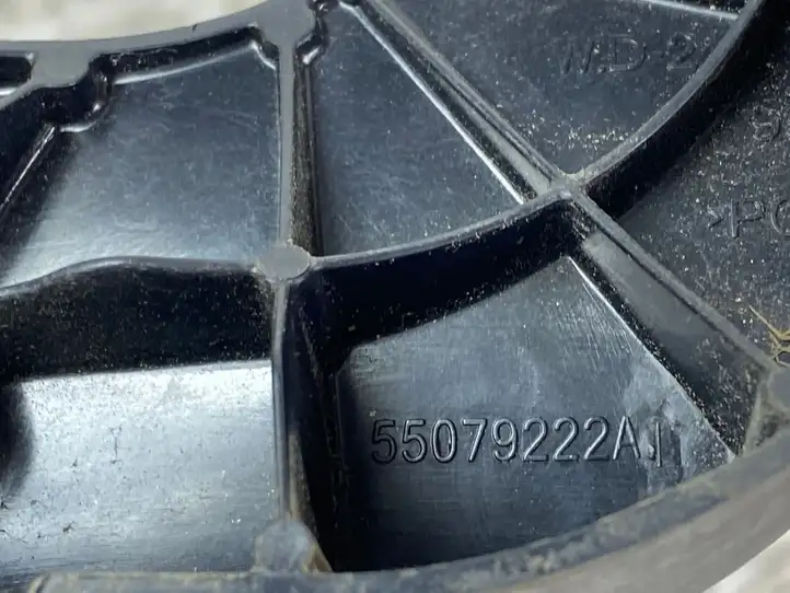 Jeep Grand Cherokee (2010 - 2021) 55079222AI Кронштейн заднего бампера — фото 2