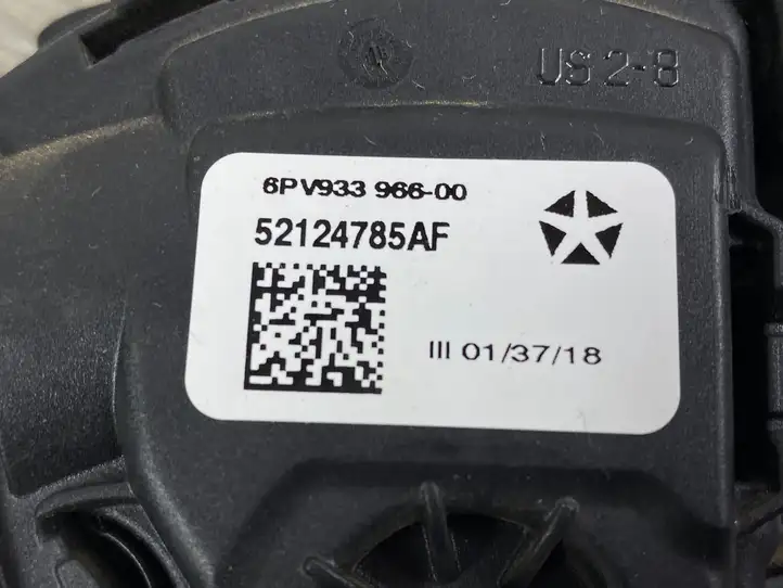 Dodge Durango (2013 - ) 52124785AF Педаль акселератора — фото 2
