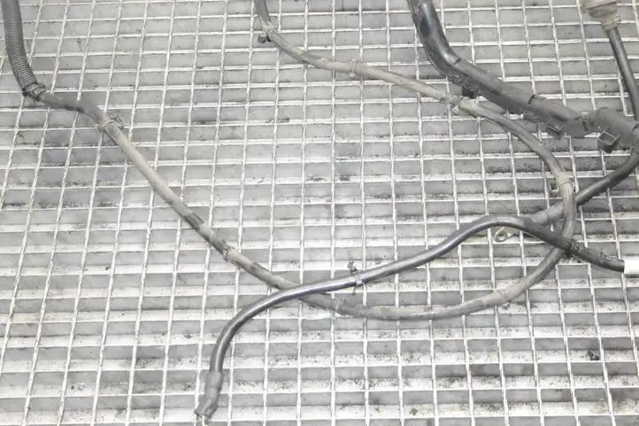 Audi A5 8T 8F (2007 - 2011) 8K1971225H Плюсовой провод аккумулятора — фото 5