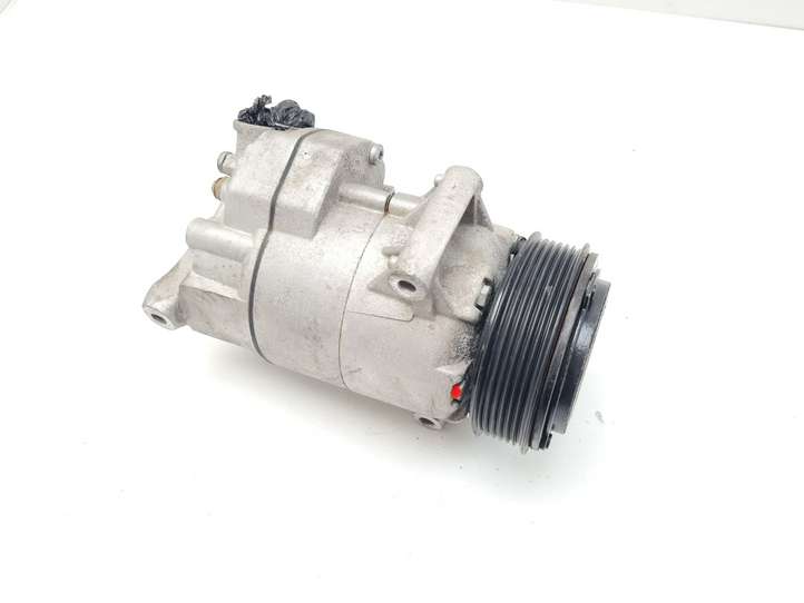 Opel Zafira (2008 - 2014)  6573022 Компрессор (насос) кондиционера воздуха