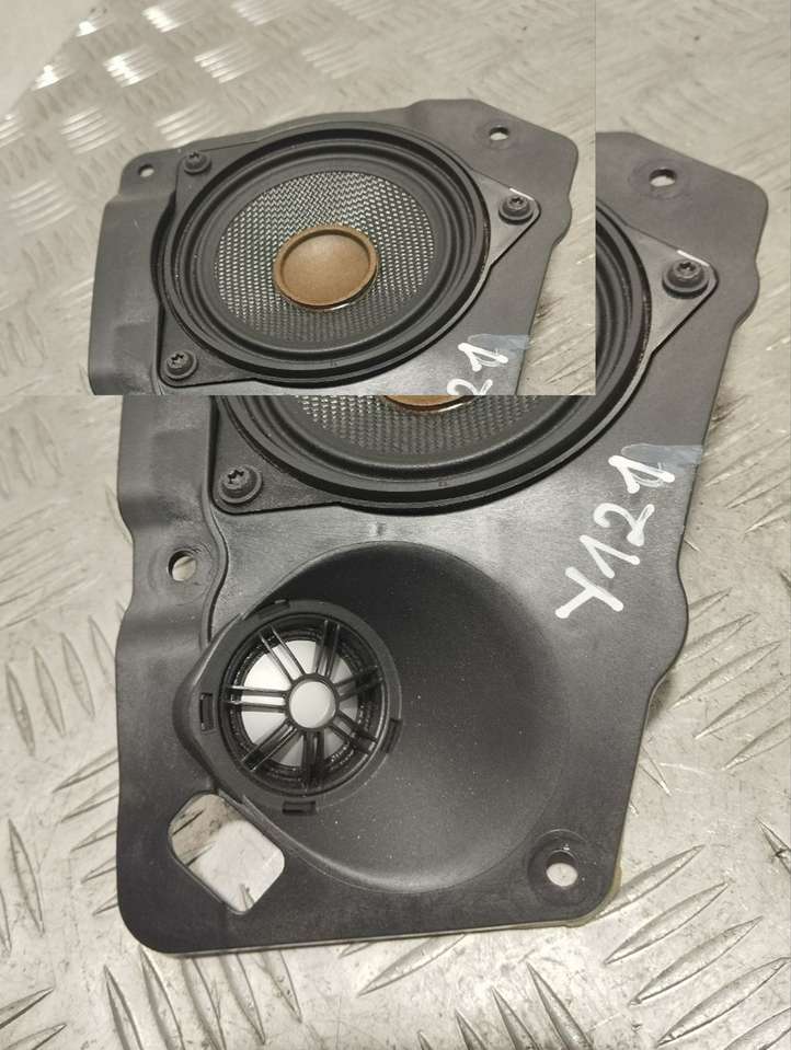 BMW 7 F01 F02 F03 F04 (2008 - 2016)  9151972 Громкоговоритель (громкоговорители) в заднем подоконнике