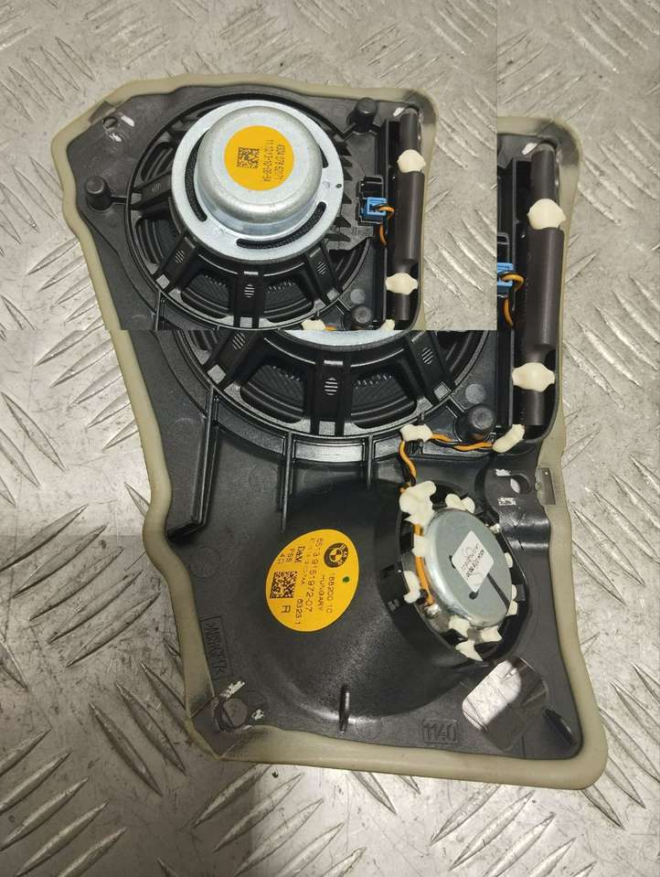 BMW 7 F01 F02 F03 F04 (2008 - 2016)  9151972 Громкоговоритель (громкоговорители) в заднем подоконнике