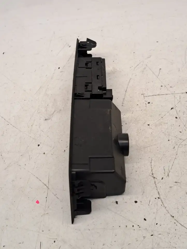BMW 7 F01 (2008 - 2016) 919526902 Блок кнопок стеклоподъемников — фото 4