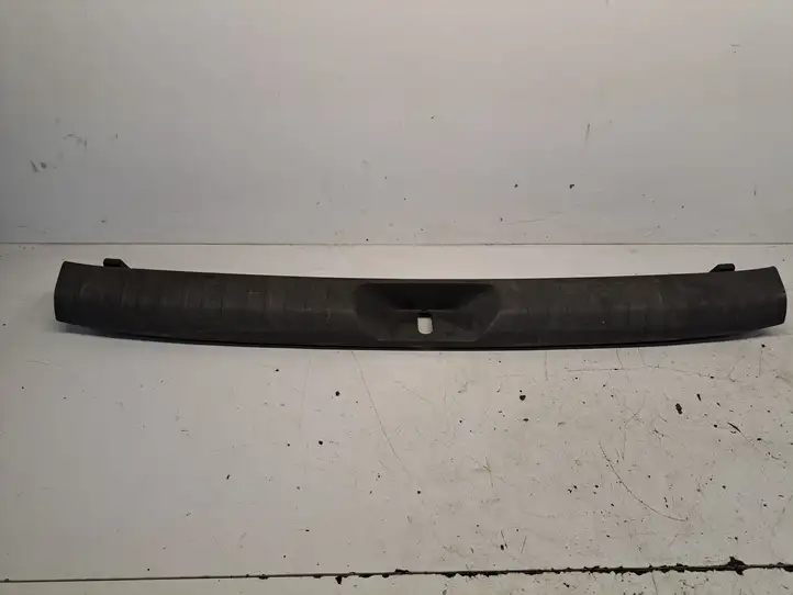 Toyota Prius+ (ZVW40) (2011 - 2018) 6793547010 Отделка порога багажника — фото 1