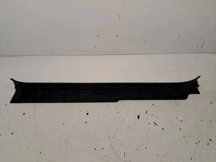 Toyota Yaris (2014 - 2019) 679140D220 Внутренняя отделка переднего порога — фото 2