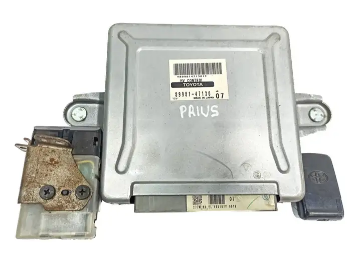 Toyota Prius (XW20) (2003 - 2009) 8998147130 Комплект системы зажигания — фото 1