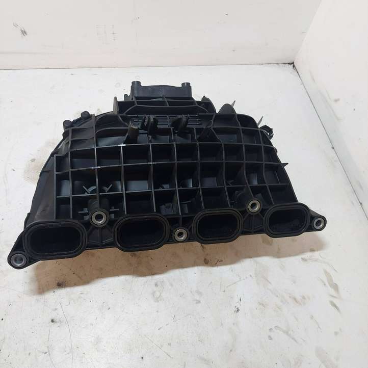 BMW 3 F30 F35 F31 (2012 - 2018)  7588126 Впускной коллектор