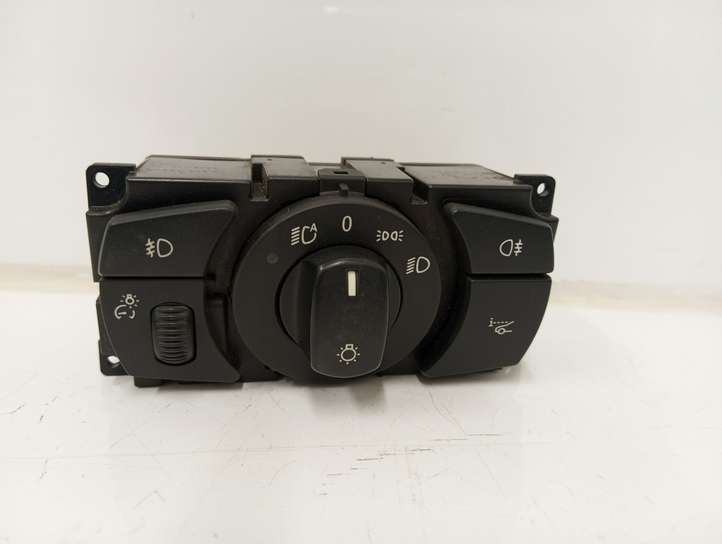 BMW 5 E60 E61 (2004 - 2010)  6953727 Включатель фонарей