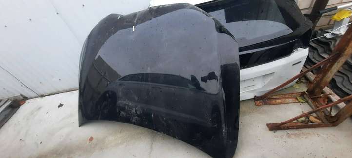 Audi Q3 (2014 - 2018)   Капот