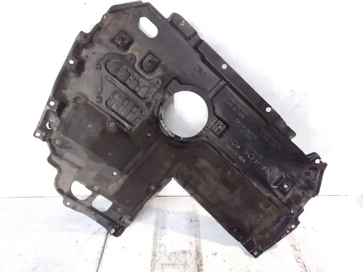 Toyota Prius (XW30) (2009 - 2015) 5141012082 Защита двигателя — фото 2