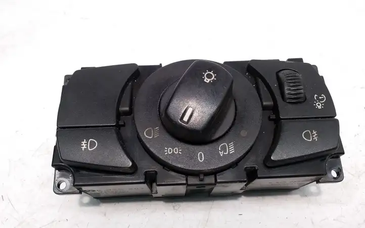 BMW 5 E60 E61 (2004 - 2010) 6925297 Включатель фонарей — фото 1