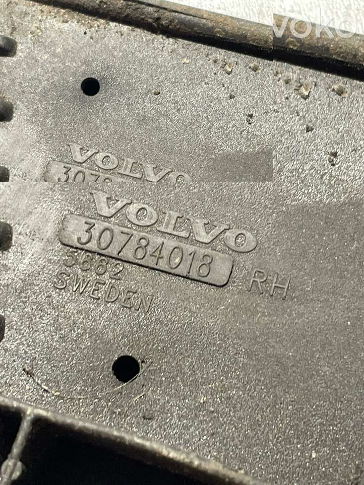 Volvo XC90 (2006 - 2014)  30784018 Звукоизоляция крыши