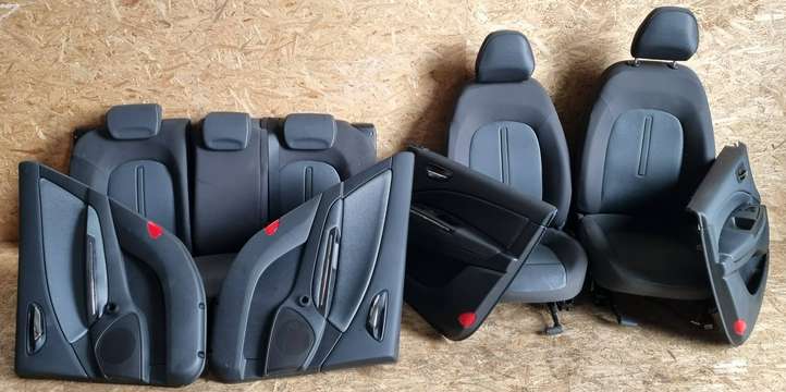 Fiat Bravo (2007 - 2014)  07354411720 Комплект отделки дверей