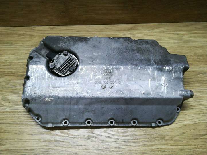 Audi A4 (2000 - 2006)  059103604G Картер