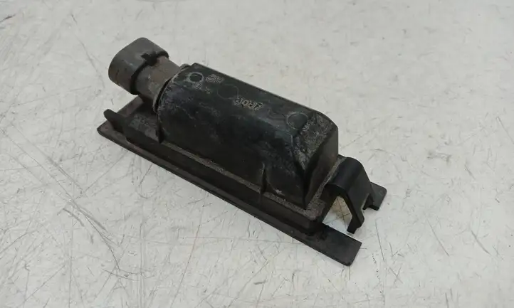 Opel Corsa D (2006 - 2010) 0LSA0461200 Подсветка номера — фото 2