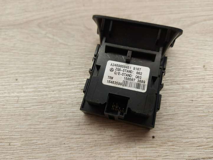 Mercedes-Benz A W176 (2012 - 2018)  A2469050451 Включатель ручного тормоза