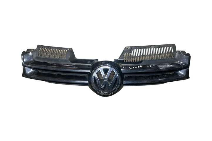 Volkswagen Golf V (2003 - 2009)  1K0853655A Передняя решётка