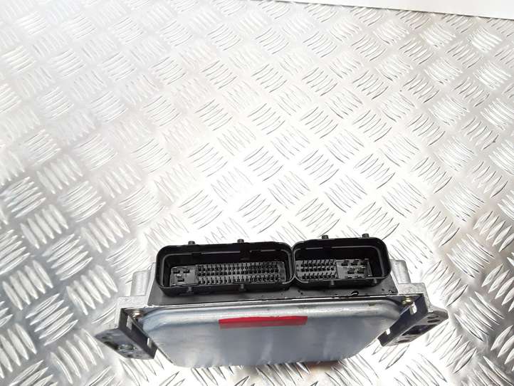 Saab 9-5 (1998 - 2005)  8972408662 Блок управления двигателя
