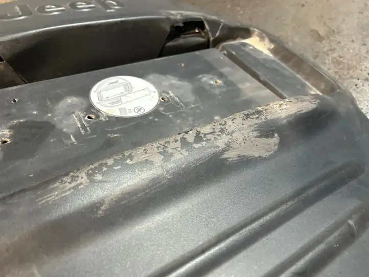 Jeep Cherokee (2001 - 2007) A00158622 Обшивка ниши запасного колеса — фото 2