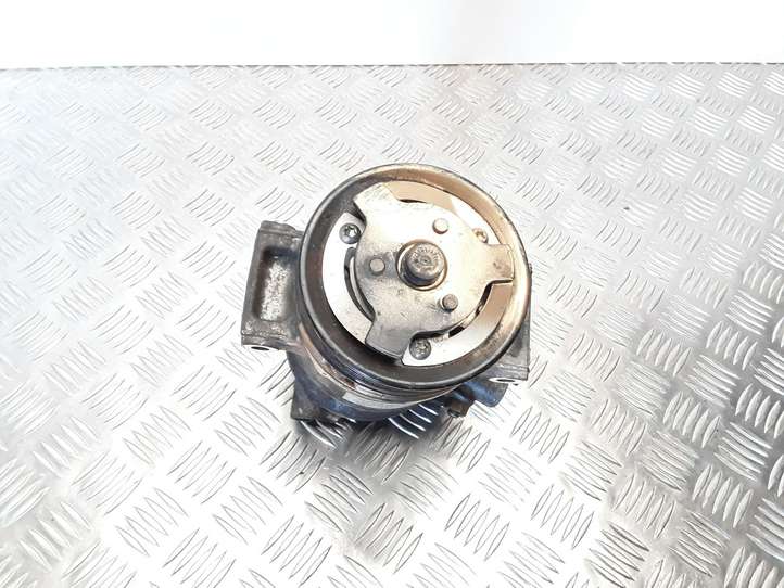 Volkswagen PASSAT B6 (2005 - 2010)  5N0820803 Компрессор (насос) кондиционера воздуха