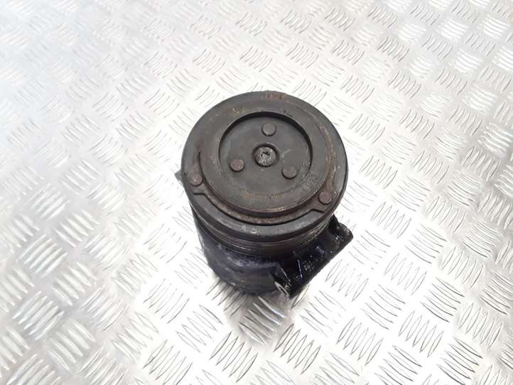 Opel Astra (2004 - 2009)  6561047 Компрессор (насос) кондиционера воздуха