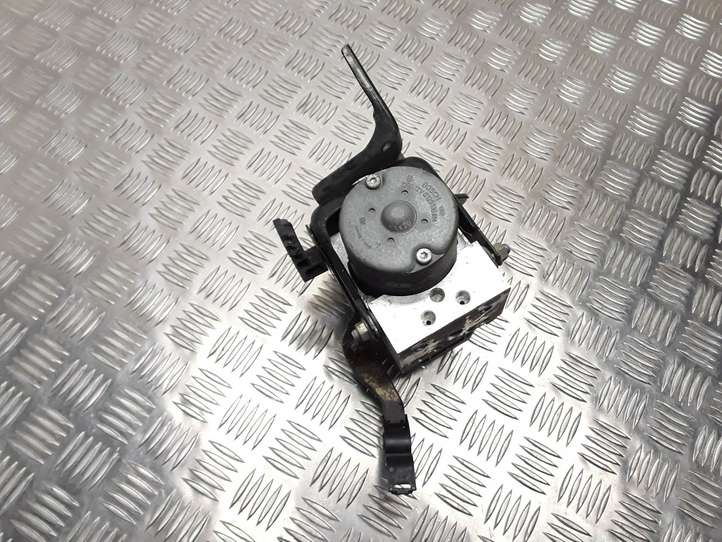 Toyota Yaris (1999 - 2003)  0273004636 Блок ABS