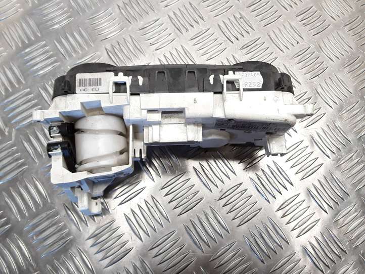 Mercedes-Benz A W169 (2004 - 2012)  A1698301385 Блок управления кондиционера воздуха / климата/ печки (в салоне)