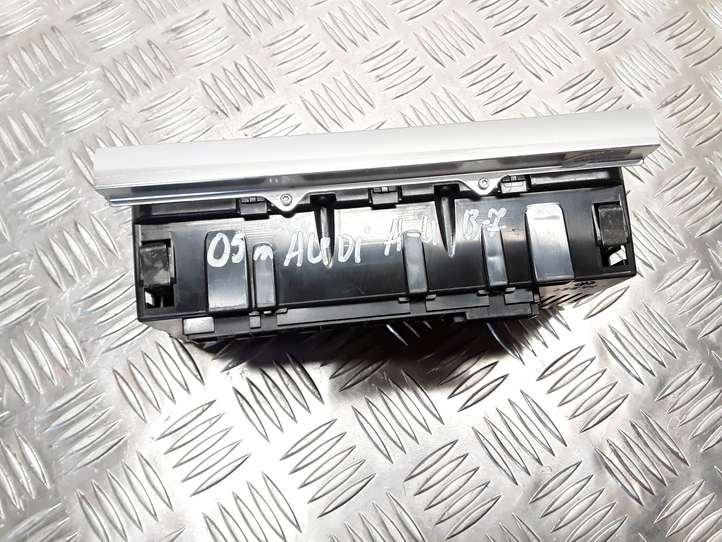 Audi A4 (2004 - 2009)  8E0820043AK Блок управления кондиционера воздуха / климата/ печки (в салоне)