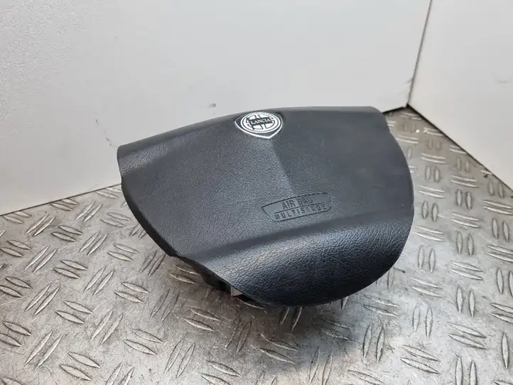 Lancia Ypsilon (2006 - 2011) 735381871 Подушка безопасности руля — фото 7