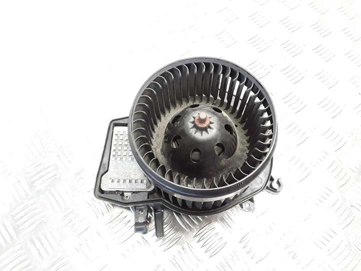 Mercedes-Benz C W203 (2000 - 2007)  9400784 Вентилятор печки